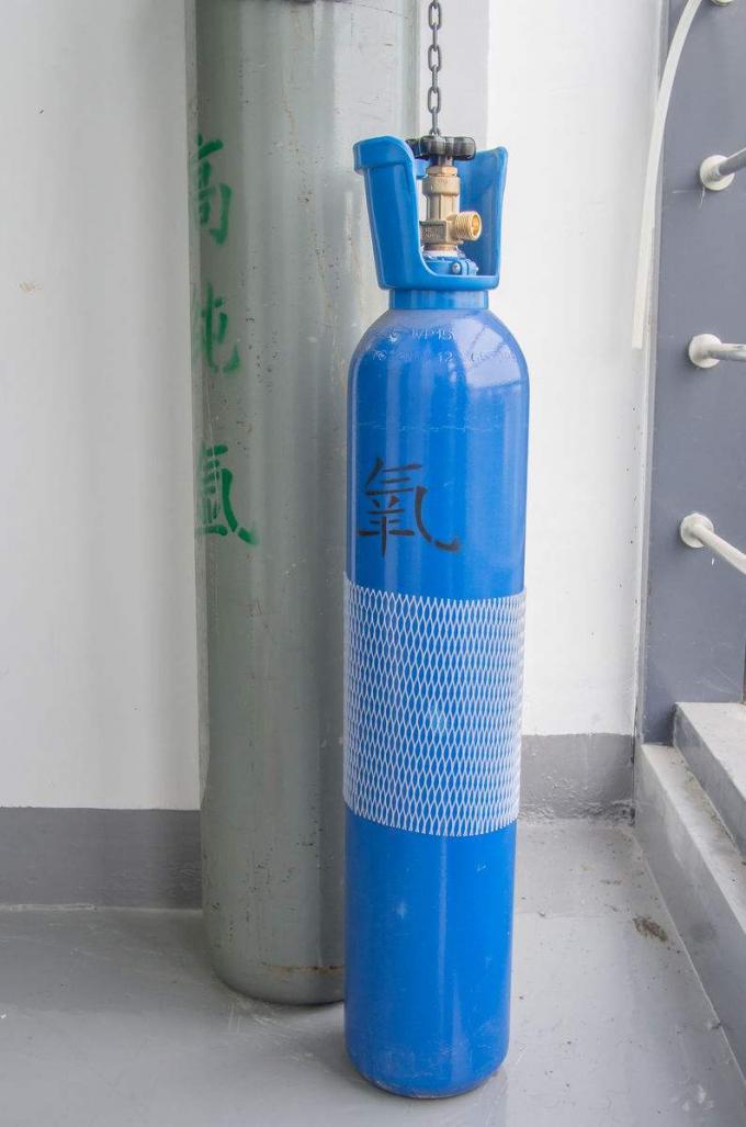 taille 705-1605MM de cylindre de gaz comprimé de 30L/40L/50L 37Mn